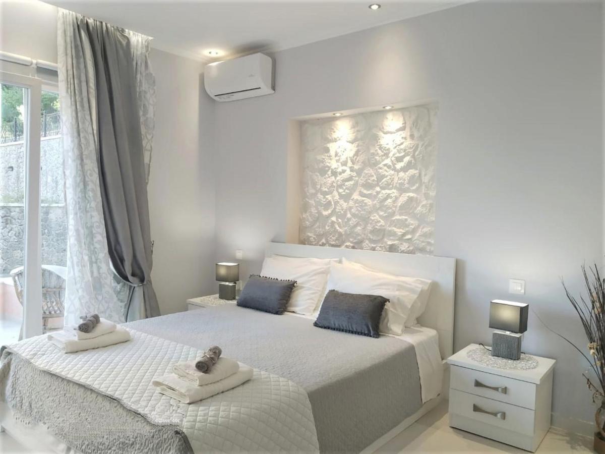 Sunshine Home 3 With Sea View Alepou Exteriör bild
